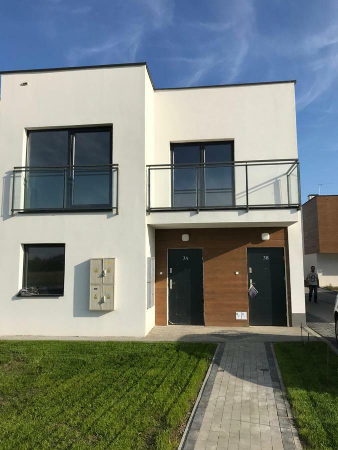 Апартаменты Lawendowy Zakatek - Klimatyzacja - Ogrodek - Prywatny Parking Жешув Экстерьер фото